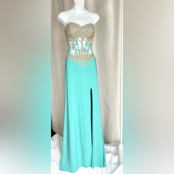Prom Gown Glow by Colors Size 6, Tiffany Turquoise with Rose Gold Lace Bodice - Picture 3 of 17